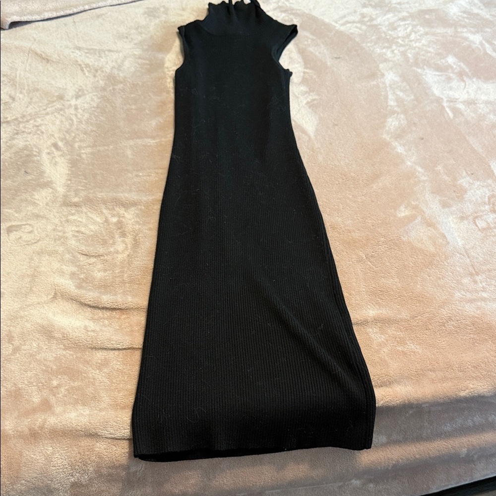 Windsor Black Sheath Midi Dress for Cocktail